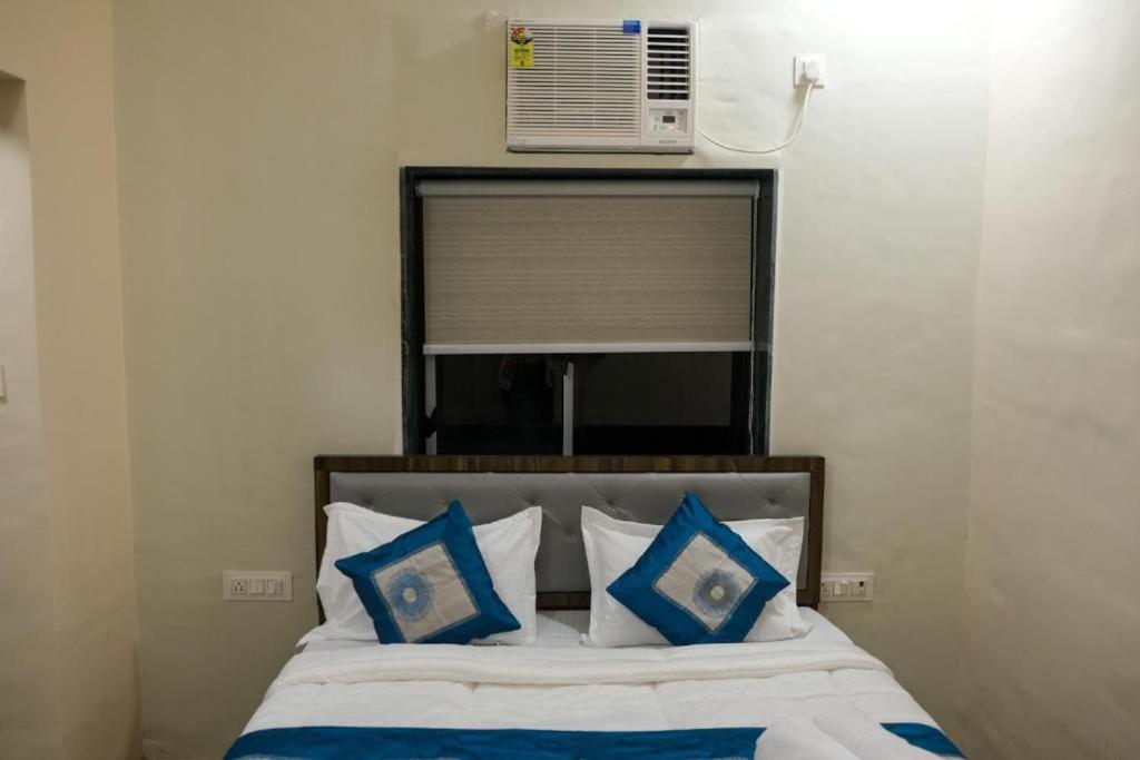 Hotel Vrc Мумбаї Екстер'єр фото